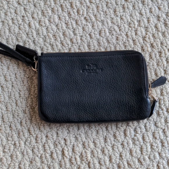 Coach Wristlet - Picture 1 of 2